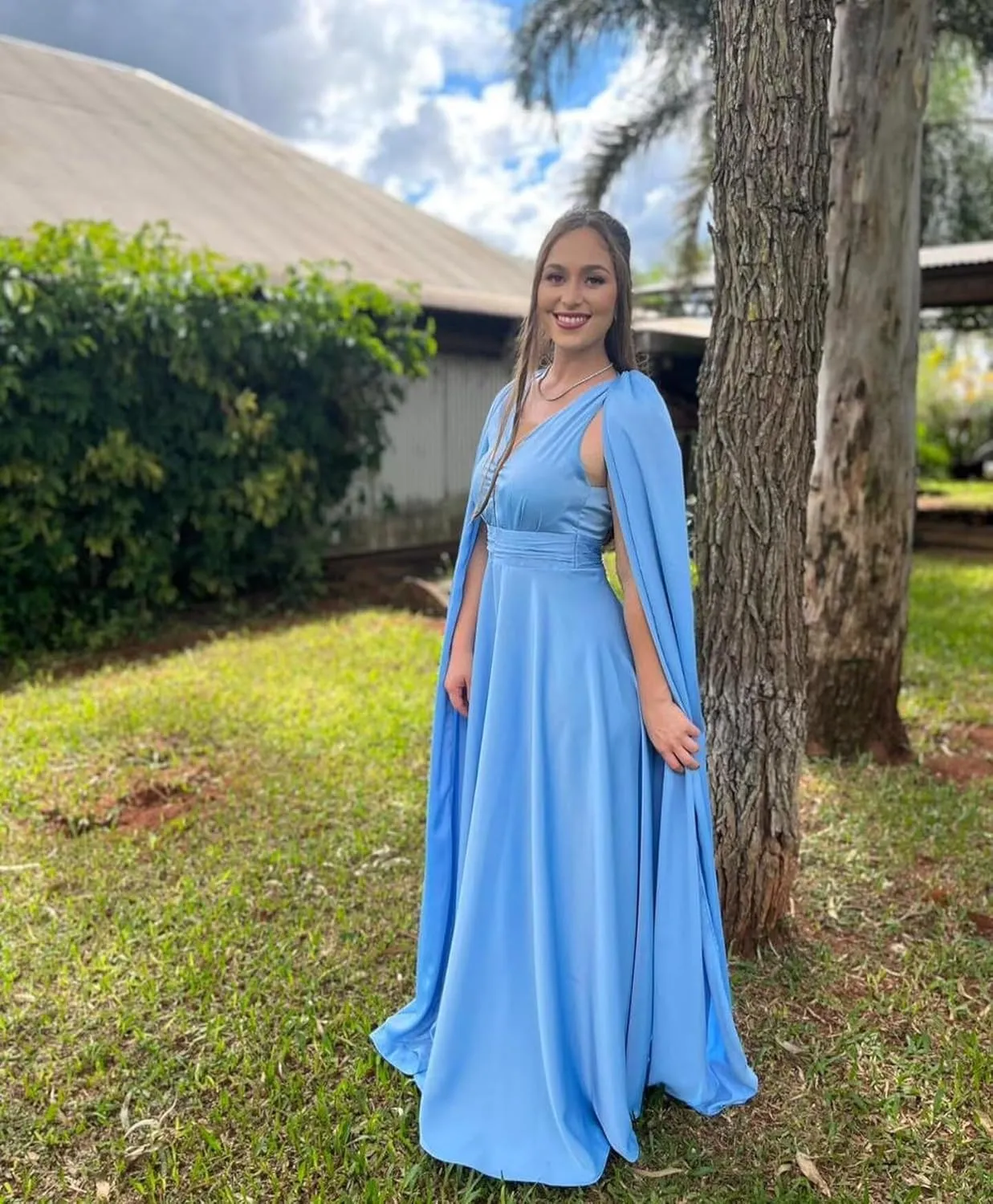 Chiffon Cape Sleeve Bridesmaid Dresses Pleated V Neck Formal Evening Dresses A-Line Ball Gowns for Women