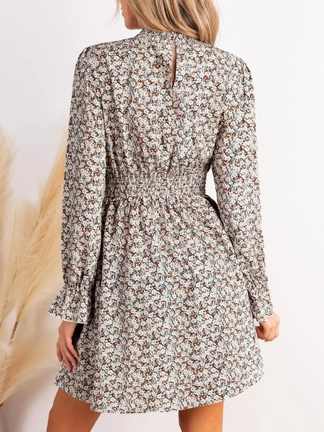 CUPSHE Women's Mock Neck Floral Mini Fall Dress Long Ruffle Sleeve Elastic Waist Smocked Casual Flowying Autumn Dresses
