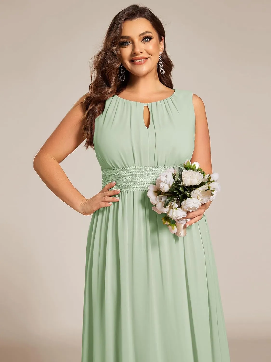 Ever-Pretty Plus Women's Round Neck A Line Sequin Waist Hollow Out Plus Size Chiffon Maxi Formal Bridesmaid Dresses 01955-DA