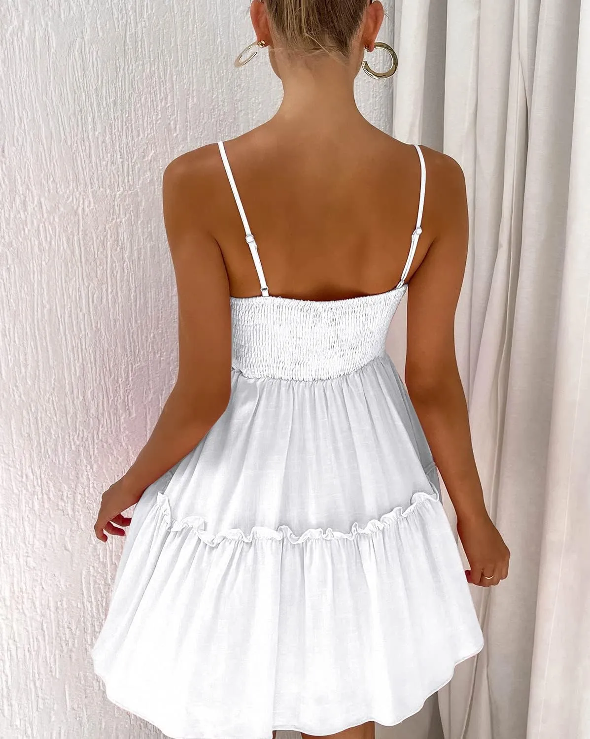 FANCYINN Women's Summer V Neck Casual Swing Short Dress Spaghetti Strap Tiered Backless Dresses with Pockets