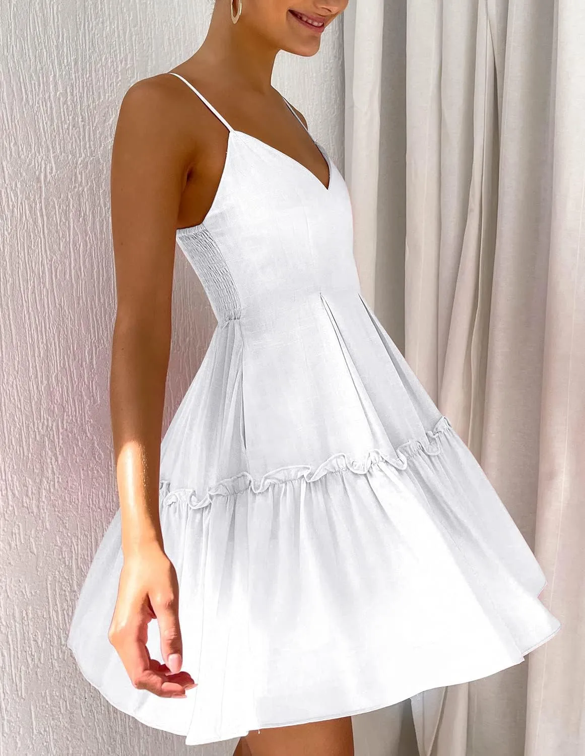 FANCYINN Women's Summer V Neck Casual Swing Short Dress Spaghetti Strap Tiered Backless Dresses with Pockets