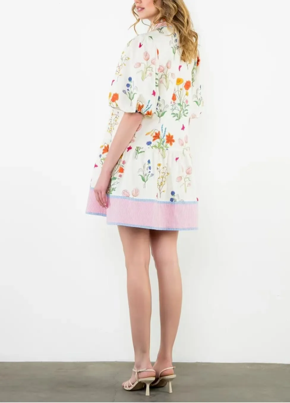 Melliflo Womens Summer Floral Mini Dress Contrast Trim V Neck Short Puff Sleeve A Line Dress Casual Boho Ruffle Sundress