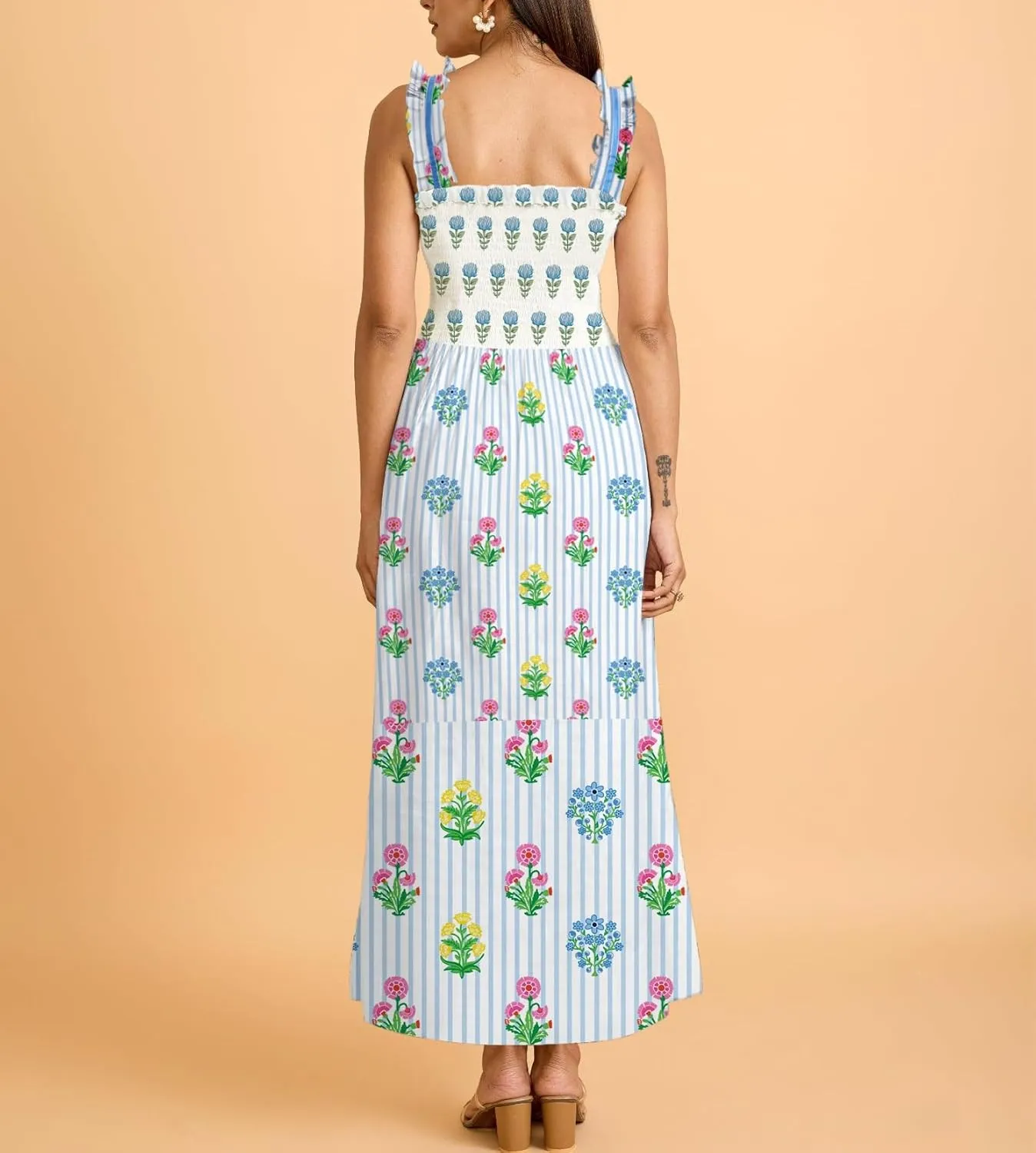 Women Boho Maxi Dresses Floral Spaghetti Straps Casual Smocked Beach Dress Square Neck A-line Flowy Sundress 2025 Summer