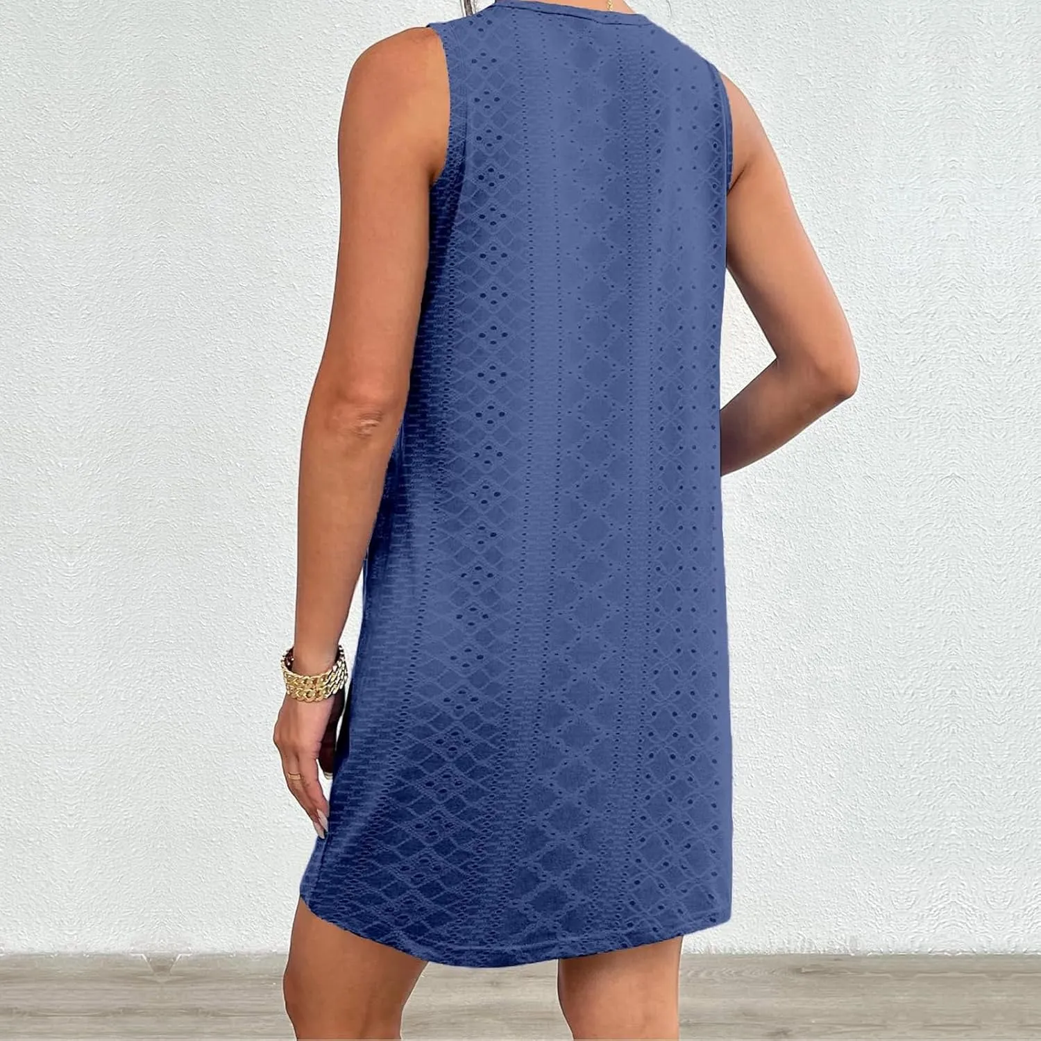 Women's Mini Dress Sleeveless Crewneck Vest Dresses Summer Pullover Casual Fit Beach Vacation Dress with Pockets