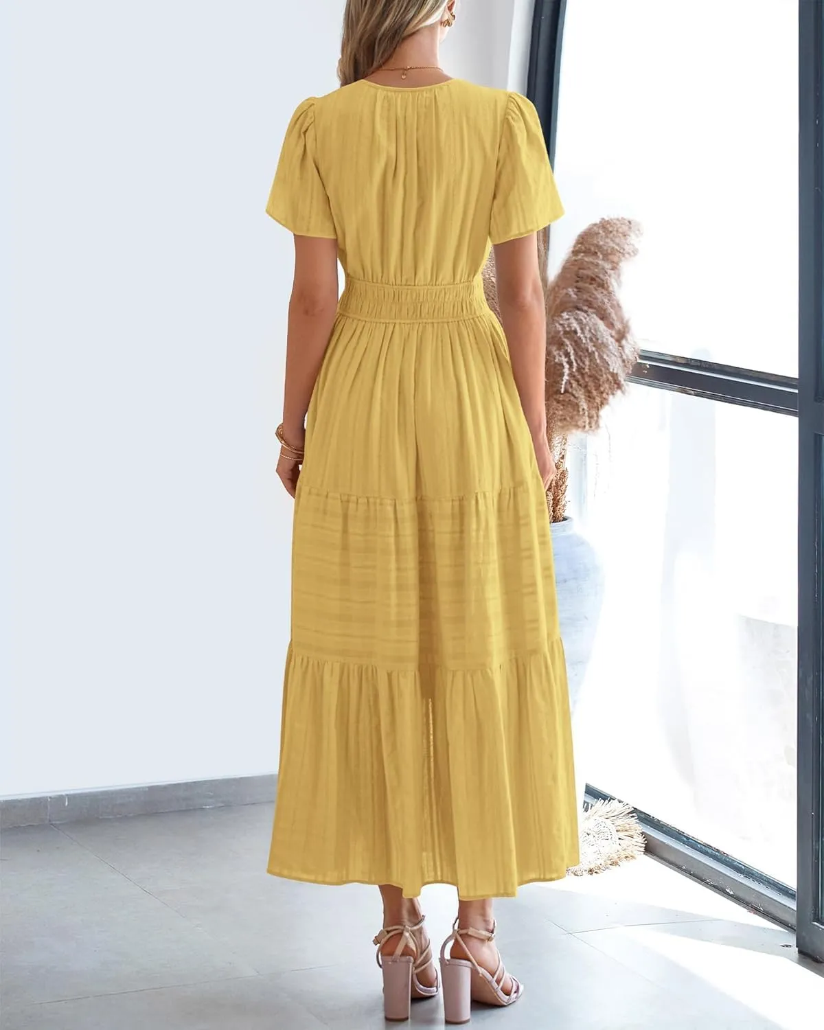 Womens Summer 2025 Casual Midi Maxi Dresses Lightweight Short Sleeve V Neck Elastic Waist Boho Beach Dress Pockets